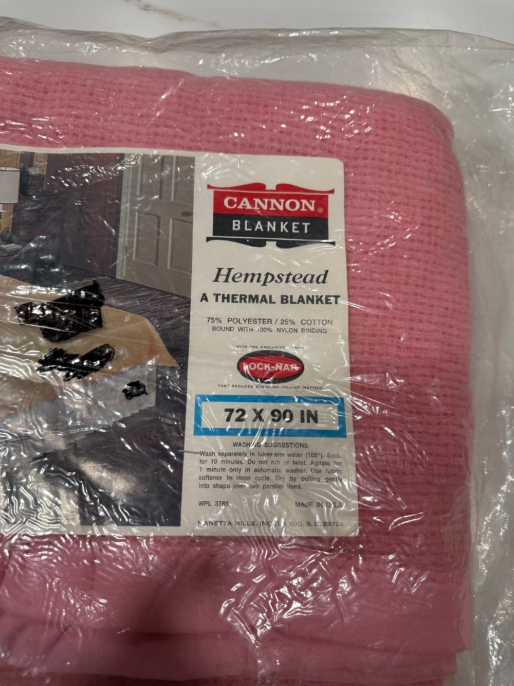 Vintage Canon Hempstead “ pink thermal blanket” brand new - Picture 2 of 4